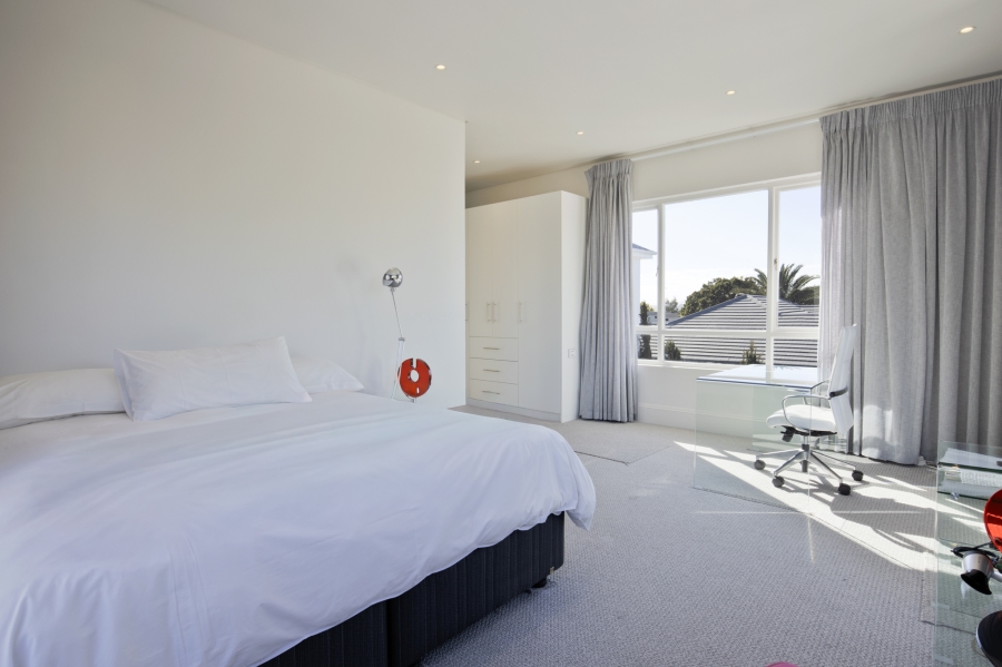 To Let 3 Bedroom Property for Rent in Sunset Beach Western Cape